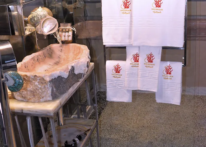 Palazzo Salapolis - Luxury アパート ガリポリ